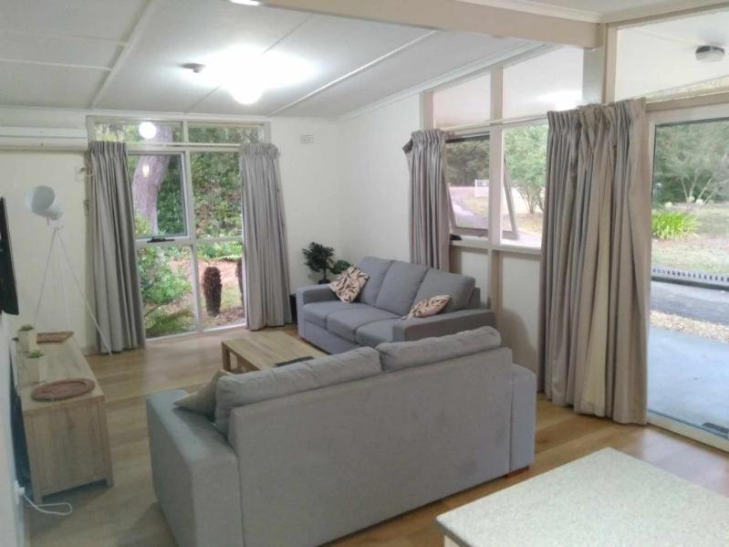 Russell Falls Holiday Cottages National Park Extérieur photo
